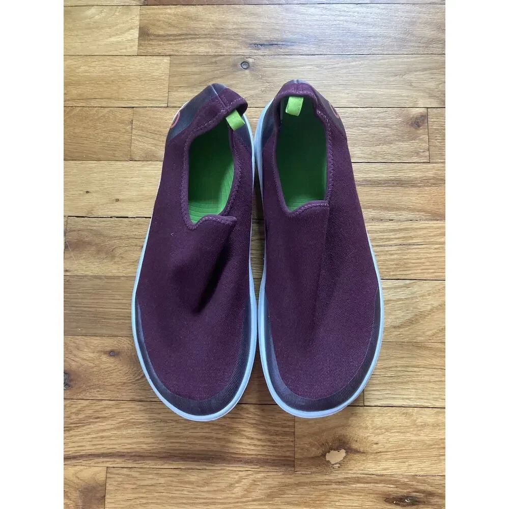 Oofos OOmg EEzee 11 Low Burgundy Casual Walking Comfort Recovery Shoes